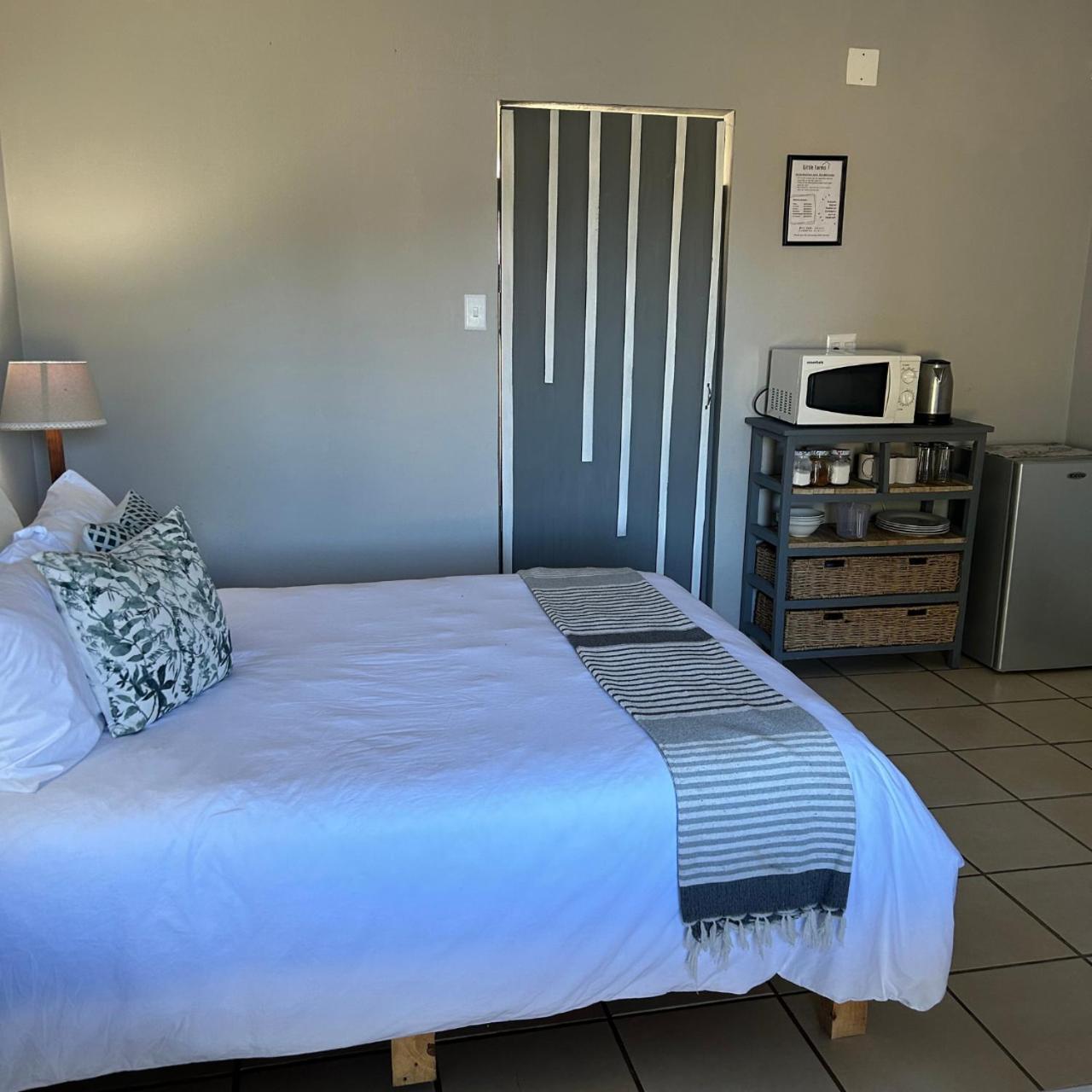 Little Farms Hotel Colesberg Exterior photo